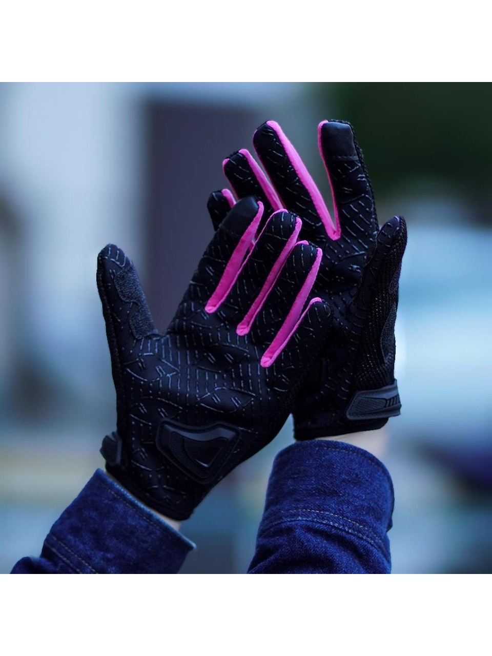 SCOYCO MC44W PEMBE KARBON BAYAN MOTOSİKLET ELDİVENİ